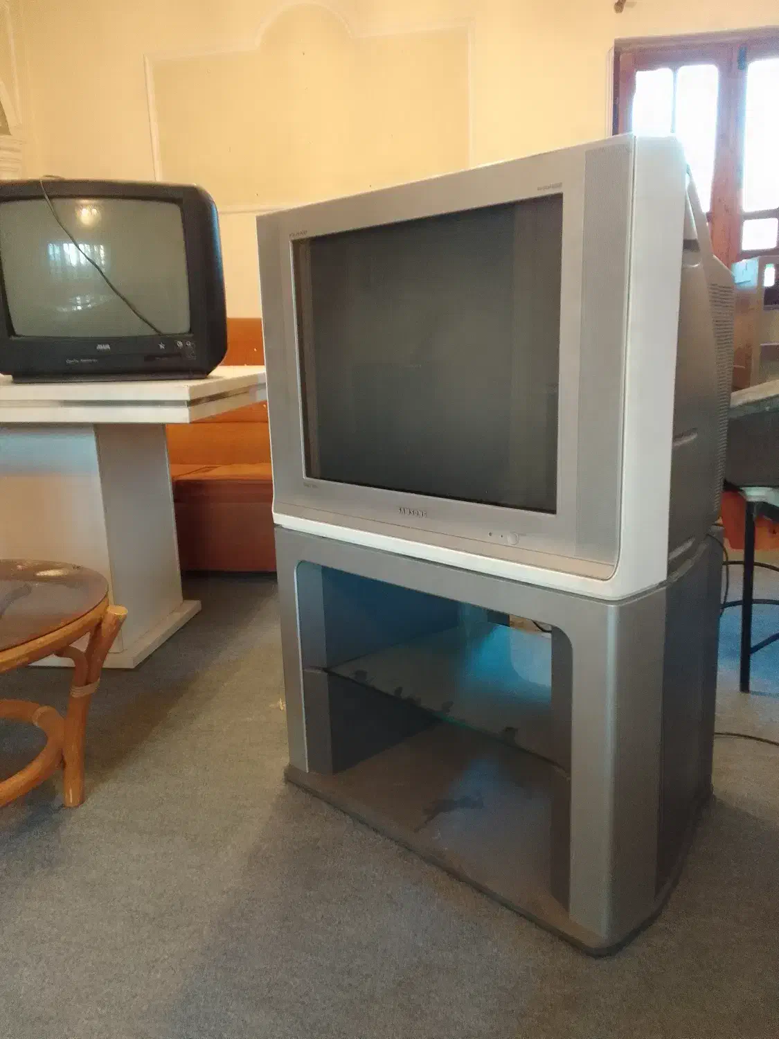 لوازم صوتی وتصویری|تلویزیون و پروژکتور|آمل, |دیوار