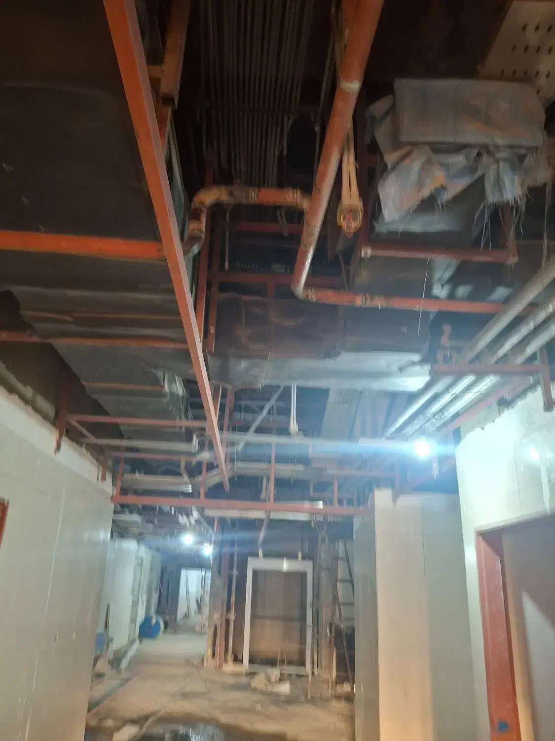 به چند نفر استاد کار و شاگرد جهت لوله کشی ساختمانی|استخدام معماری، عمران و ساختمانی|تهران, گیشا|دیوار