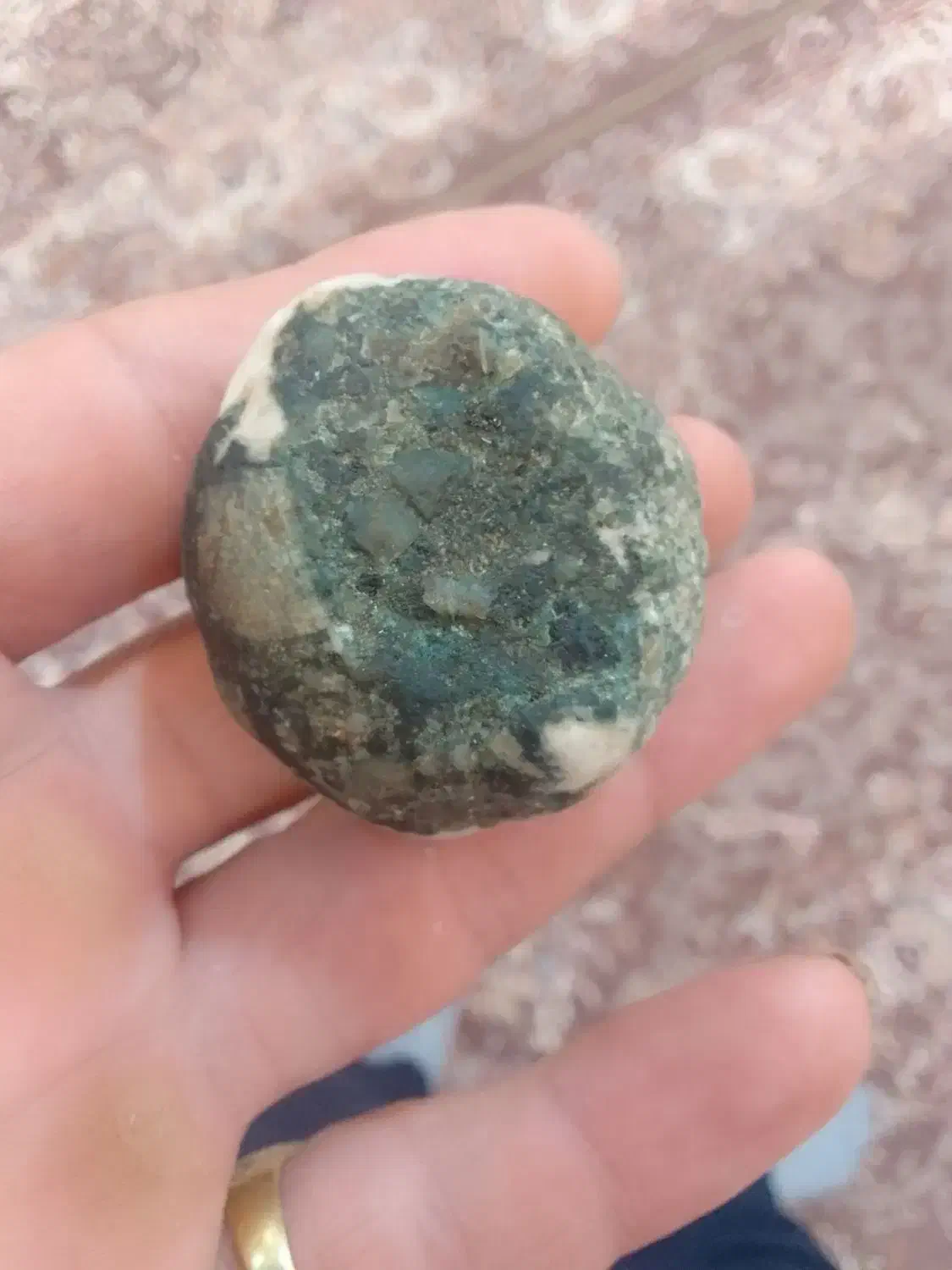 سنگ مشکوک به شهاب سنگ|جواهرات|تالش, هشتپر|دیوار