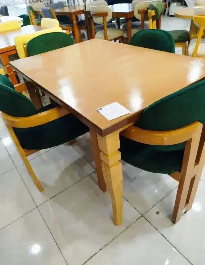 میز و صندلی غذا خوری مجموعه زرکالا|میز و صندلی غذاخوری|یاسوج, |دیوار