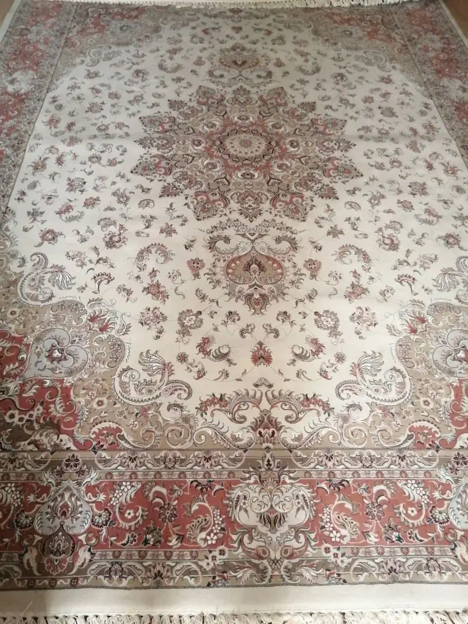 فرش دوازده متری|فرش|سمنان, |دیوار