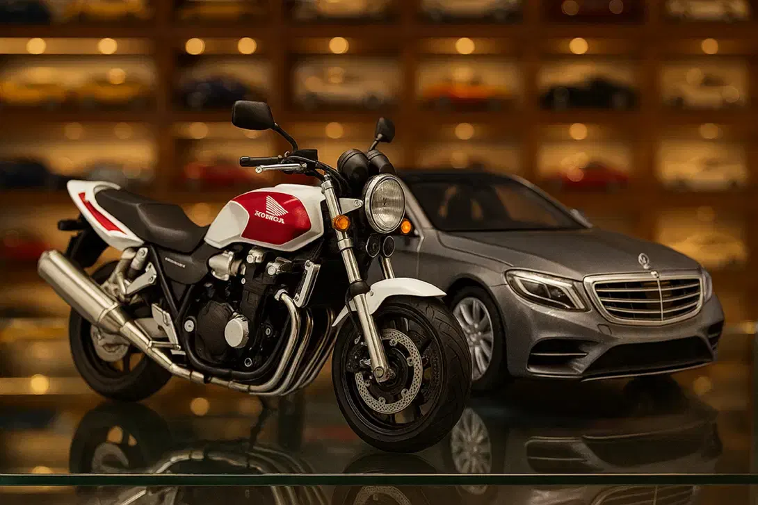 ماکت فلزی ماشین و موتور کلکسیونی|اسباب‌‌بازی|قم, هفت تیر|دیوار