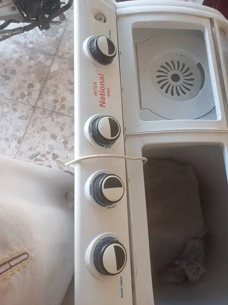 لباس شویی در حد نو|ماشین لباسشویی و خشک‌کن لباس|سوسنگرد, |دیوار