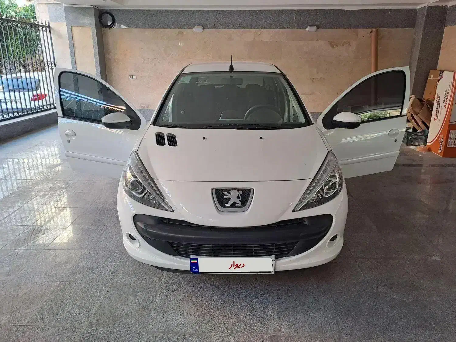 ۲۰۷سقف فلز مدل۱۴۰۱|خودرو سواری و وانت|گرگان, |دیوار