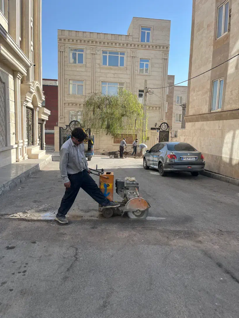 غلطک اجاره ی مخصوص برای کوبیدن ساختمانی اداری شرکت|ماشین‌آلات صنعتی|اسلام‌شهر, شهرک الهیه|دیوار