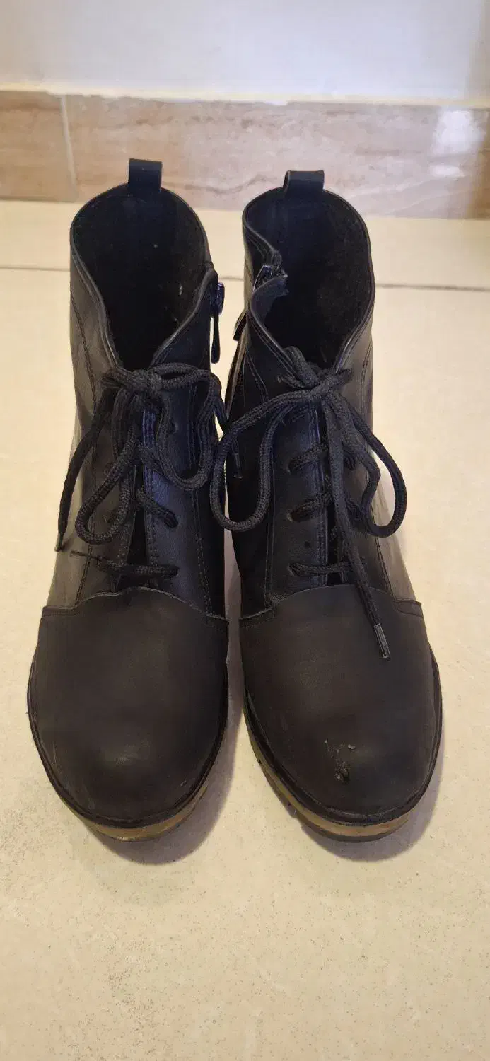 نیم بوت سایز ۳۸|کیف، کفش، کمربند|کرمانشاه, |دیوار