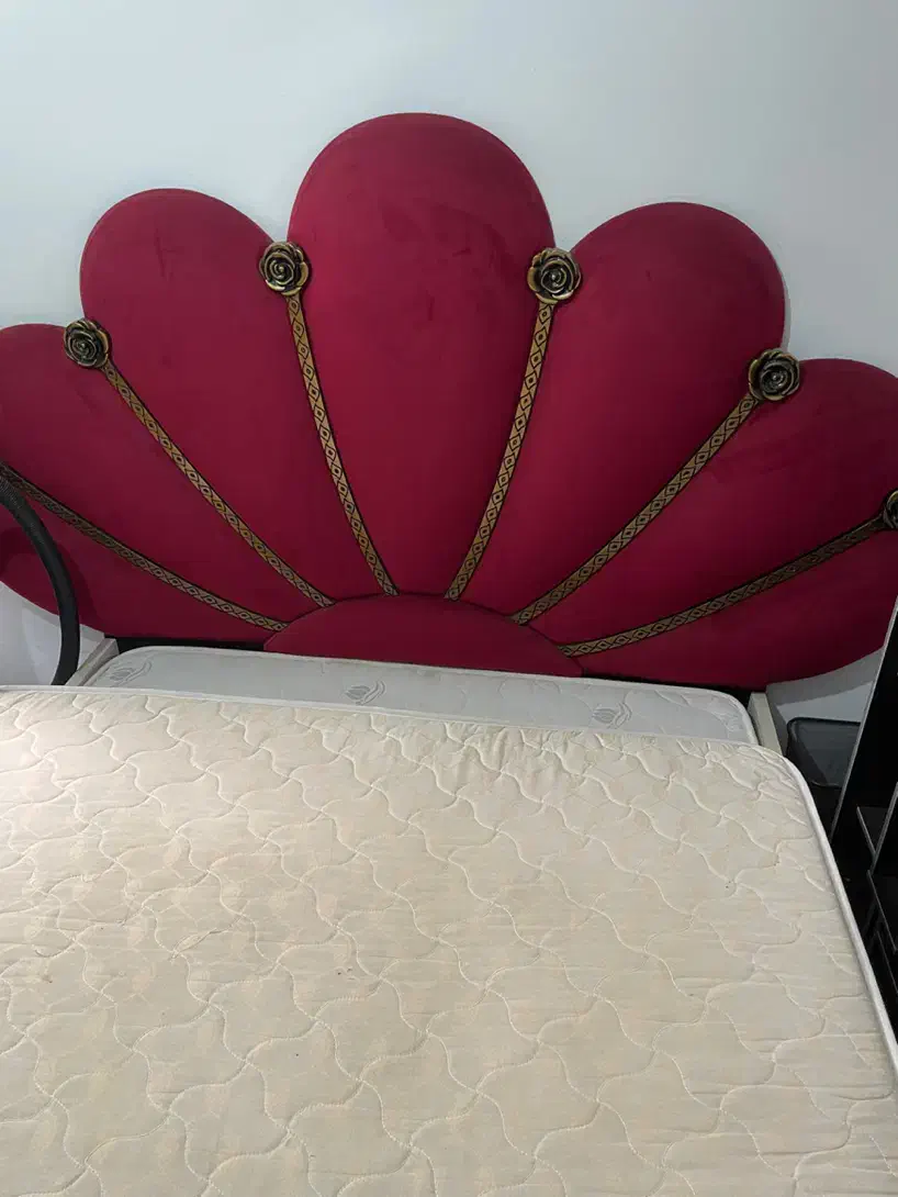 تختخواب دو نفره شیک و زیبا|تخت و سرویس خواب|چالوس, |دیوار