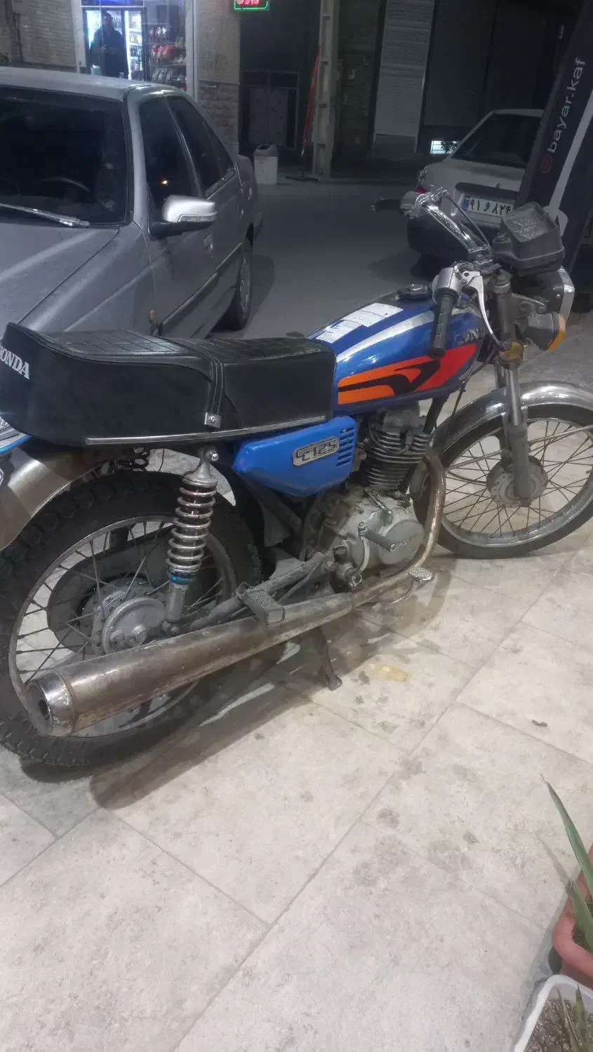 فروش موتور هوندا ۱۲۵|موتورسیکلت|یزد, |دیوار