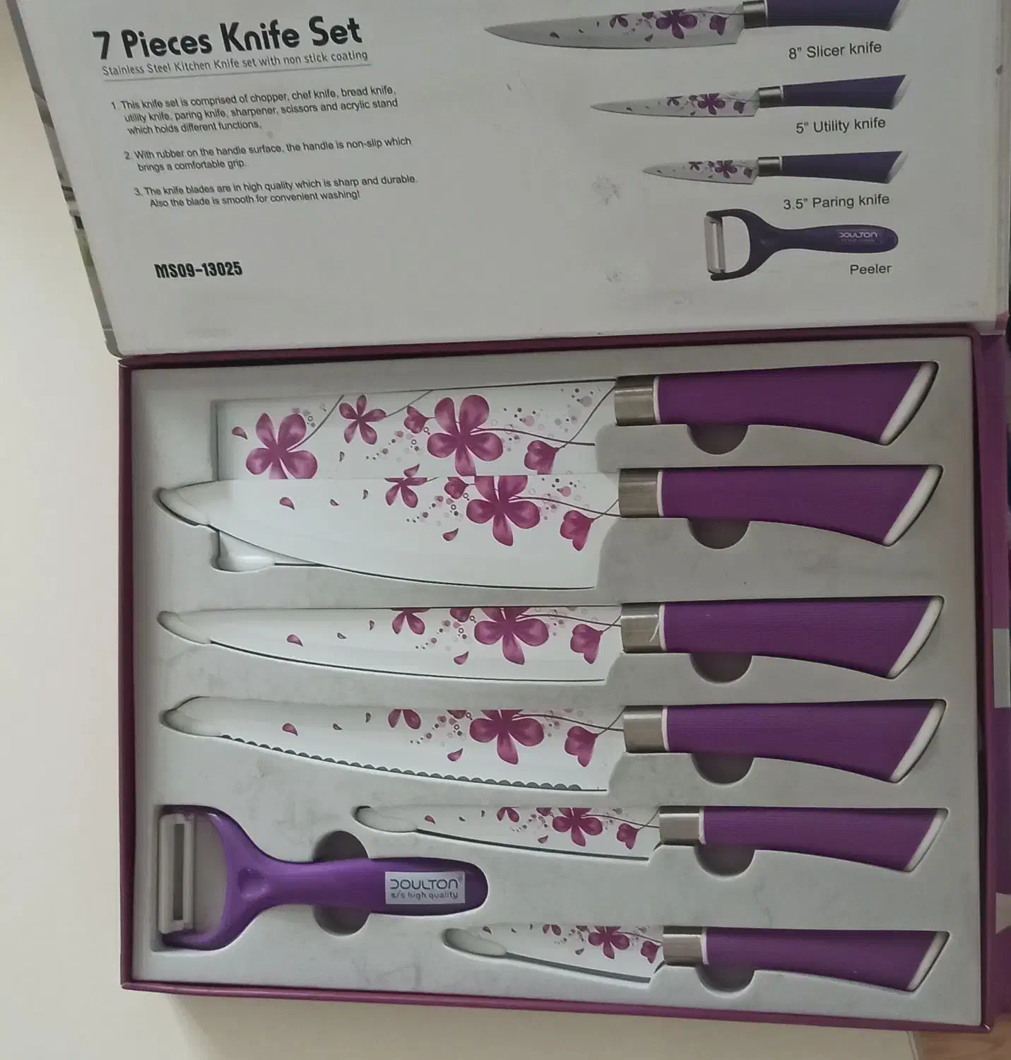 سرویس آشپزخانه|ظروف پخت‌وپز|گرمی, |دیوار