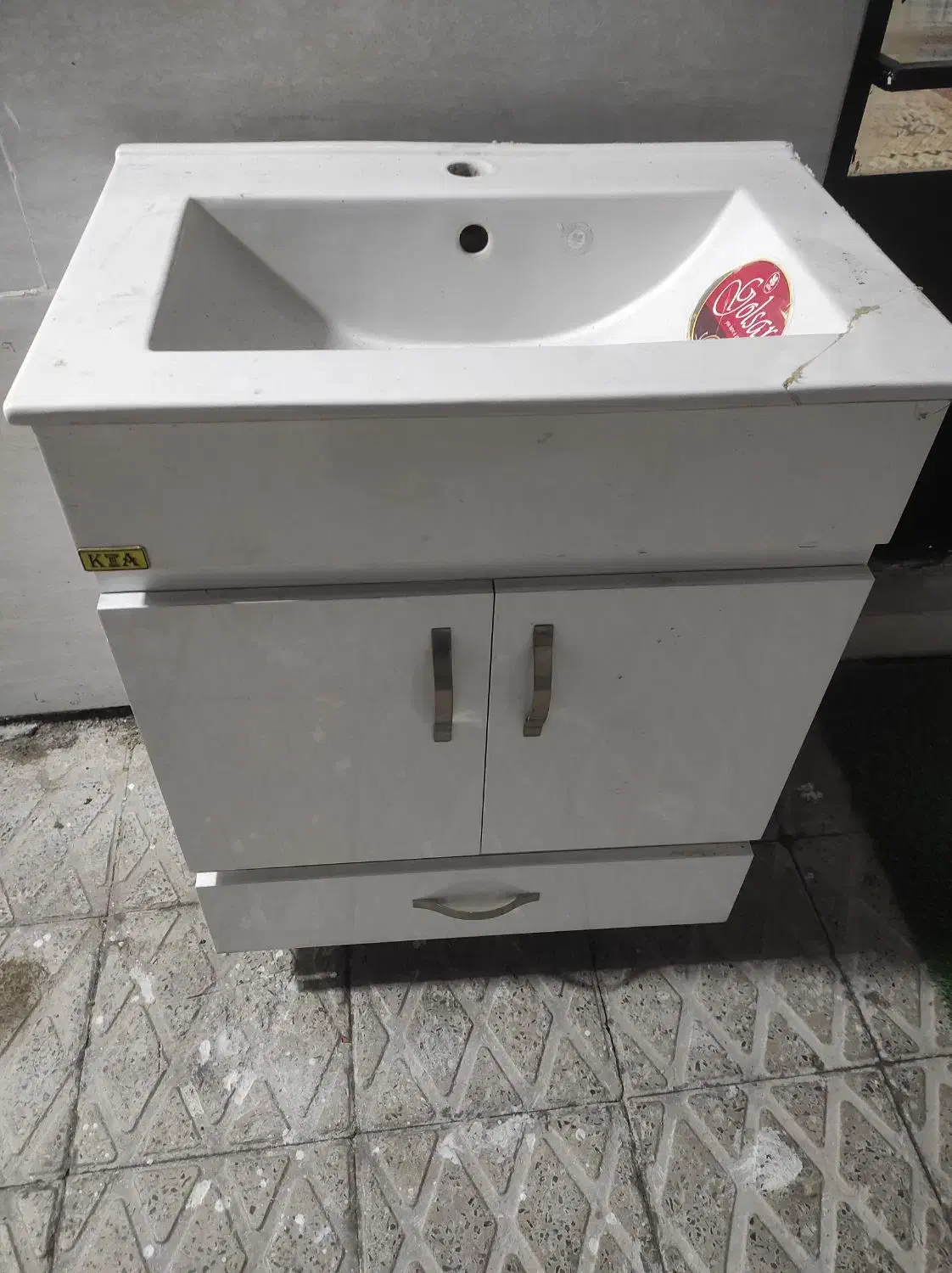 روشویی|لوازم سرویس بهداشتی|نظرآباد, رسالت|دیوار