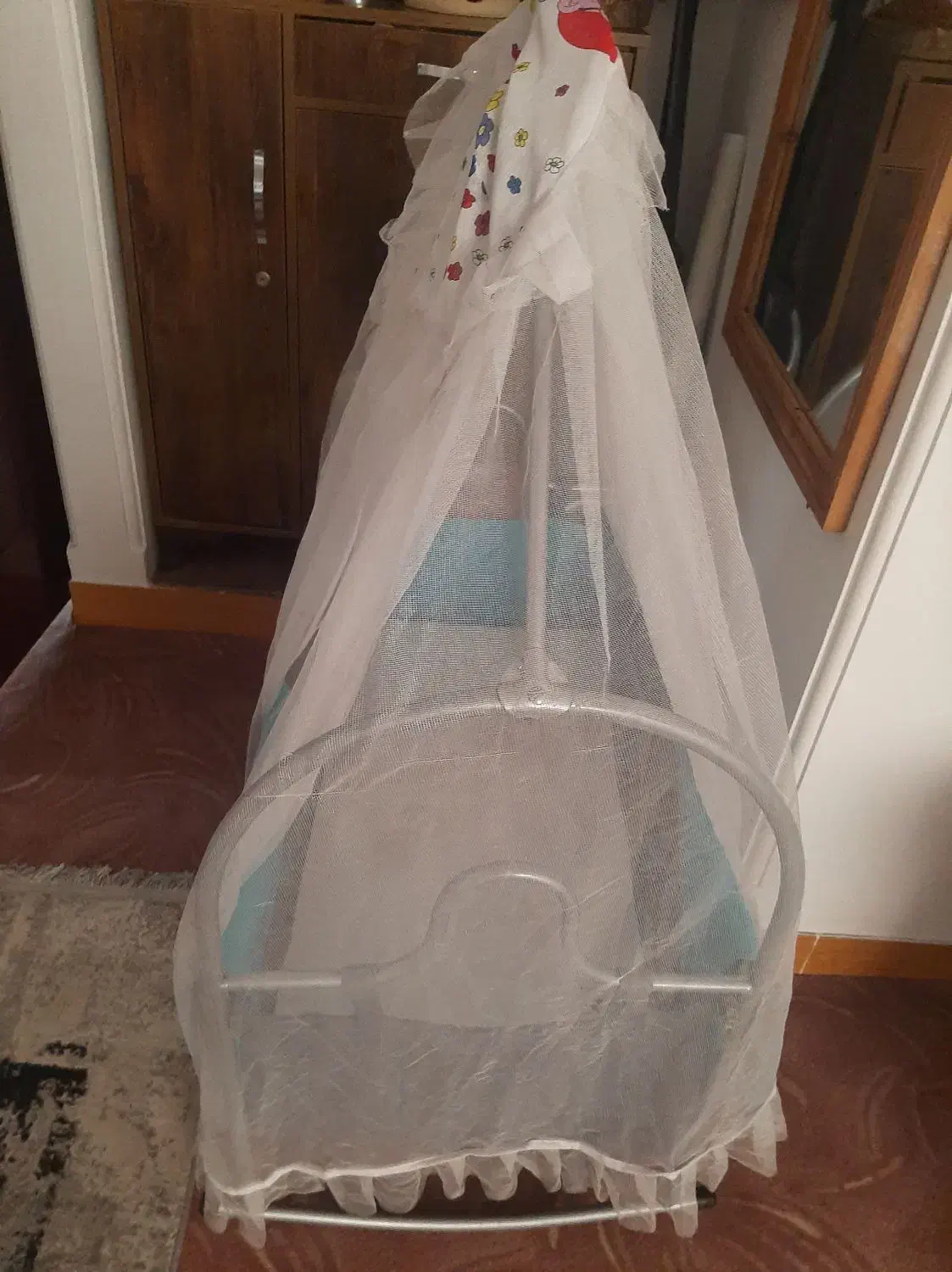 گهواره صحیح و سالم  در حد نو|اسباب و اثاث بچه|ساری, |دیوار