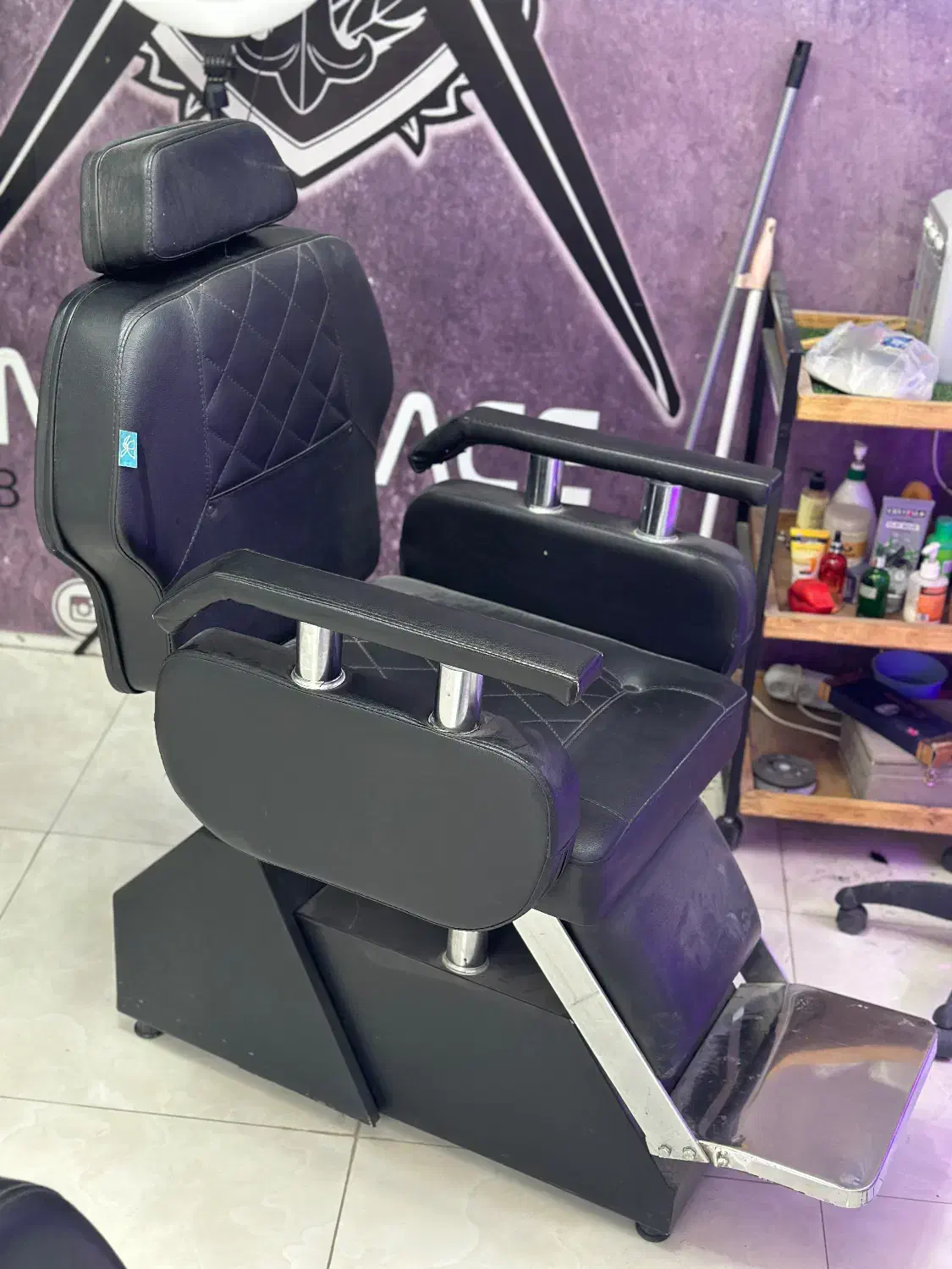 صندلی ارایشگاه|آرایشگاه و سالن‌های زیبایی|شاهین‌شهر, گزبرخوار|دیوار