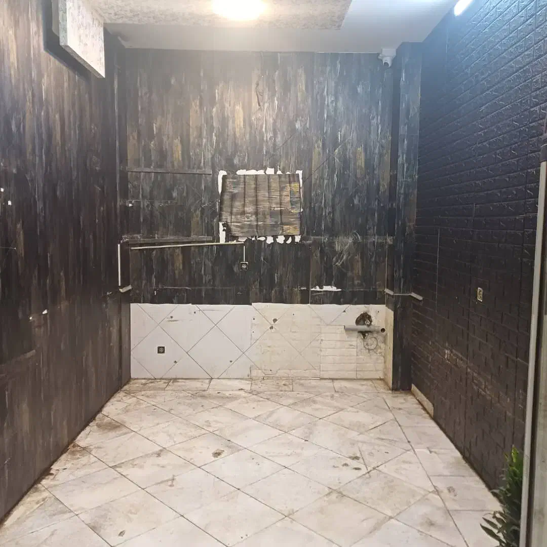 اجاره مغازه تجاری 25 آبان|اجارهٔ مغازه و غرفه|اصفهان, باب الدشت|دیوار