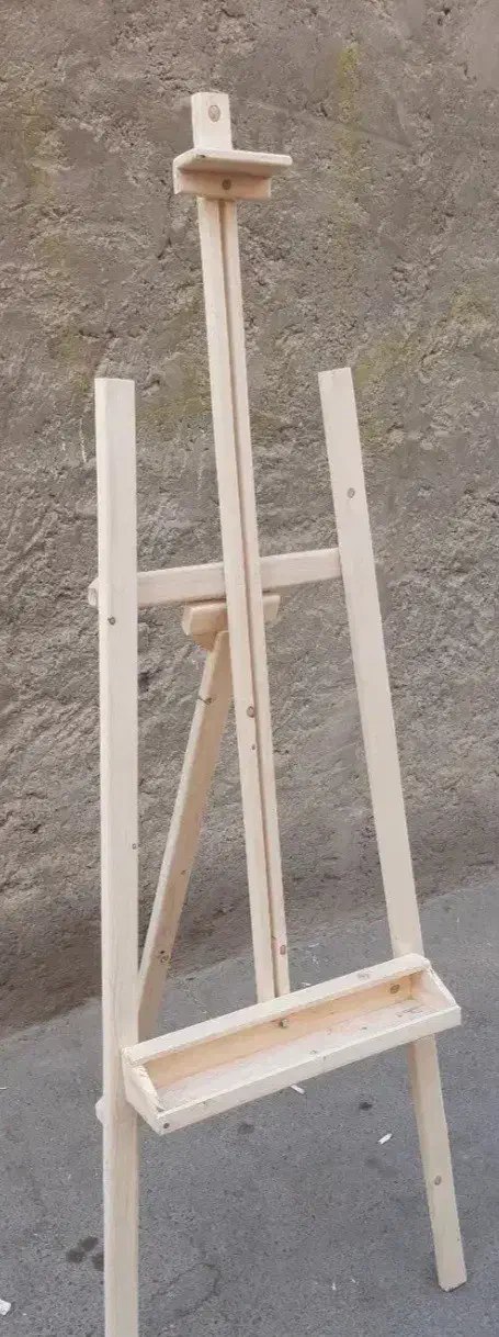 سه پایه نقاشی نو استفاده نشده|لوازم التحریر|اصفهان, میرعماد|دیوار