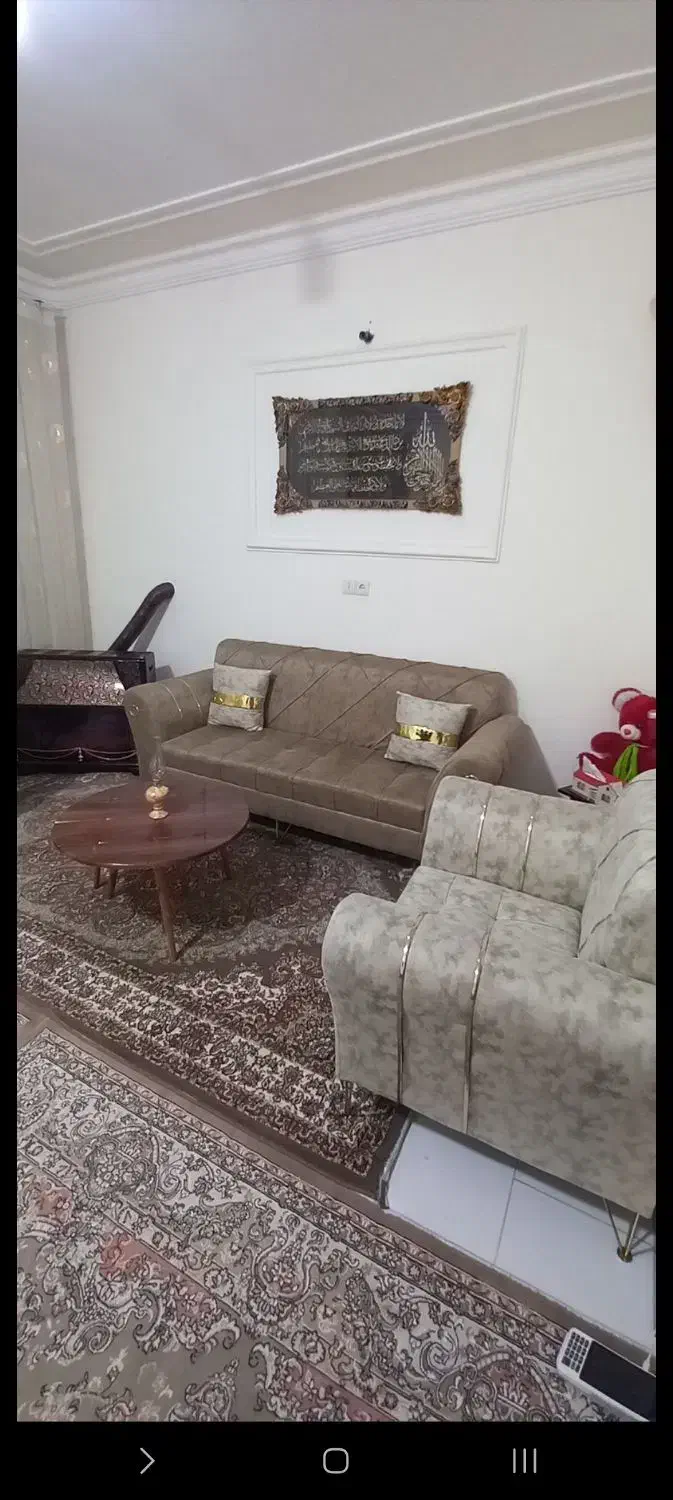 مبل 7 نفره و میز عسلی|مبلمان خانگی و میز عسلی|سنندج, |دیوار