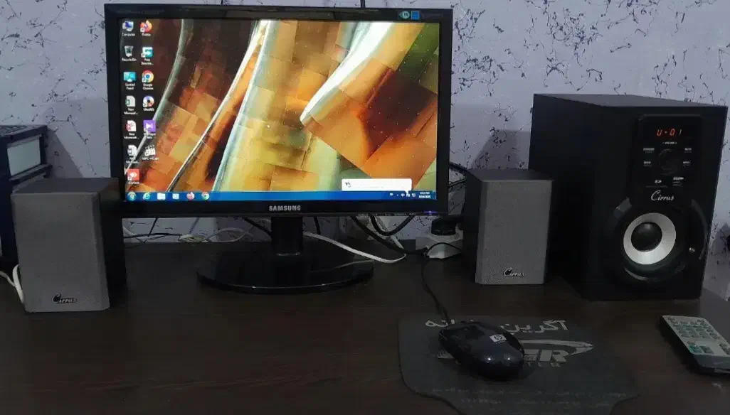 فروش  کامپیوتر  و میز کامپبوتر|رایانه رومیزی|شوشتر, |دیوار