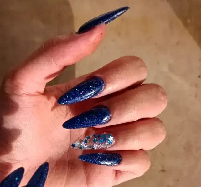 کاشت ترمیم ژلیش لمینت کاور ناخن اقتصادی تخفیف ویژه|خدمات آرایشگری و زیبایی|سرپل ذهاب, |دیوار