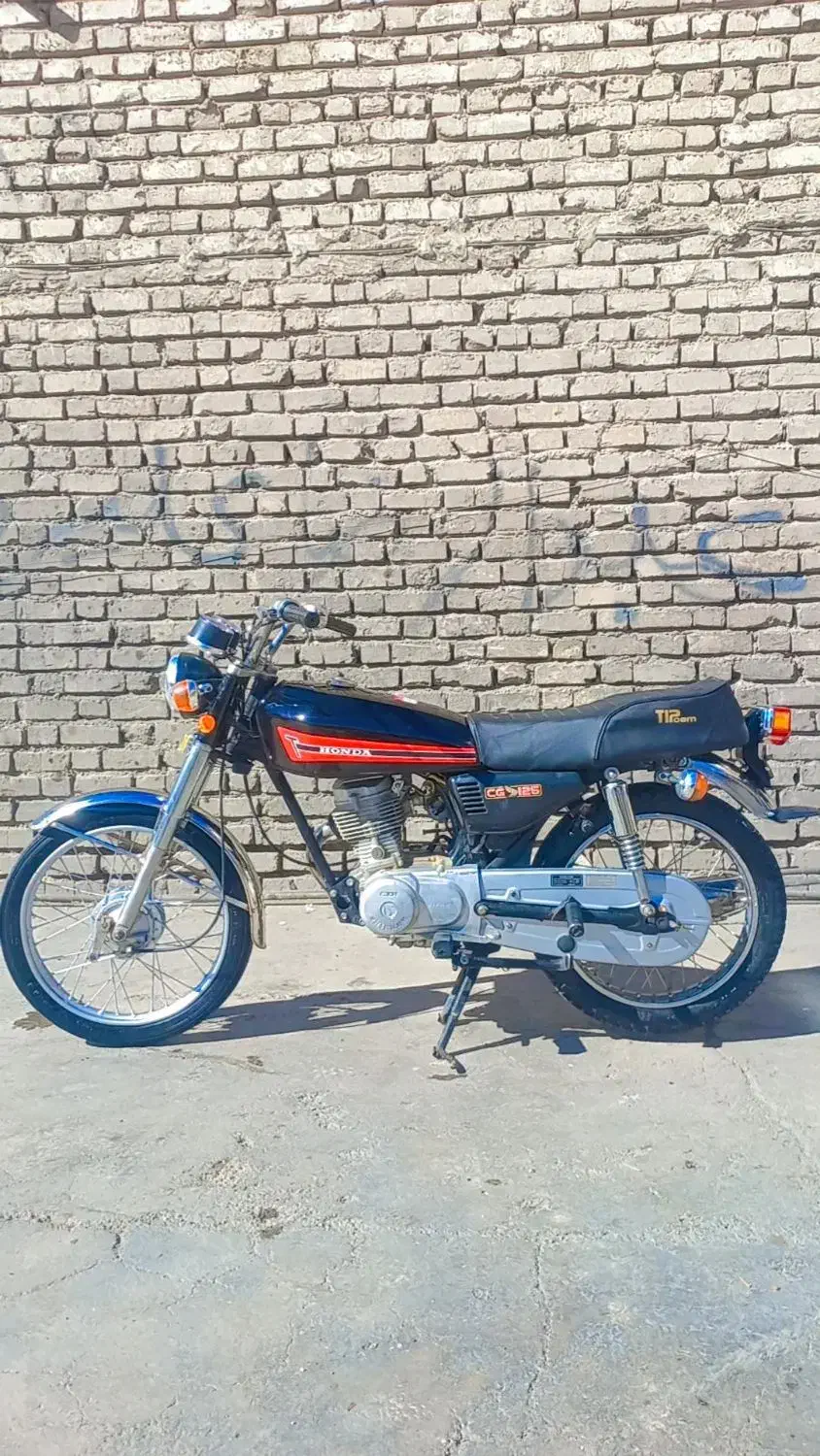 هندا سی جی ۱۲۵ . ۵دنده|موتورسیکلت|مرودشت, بهارستان|دیوار