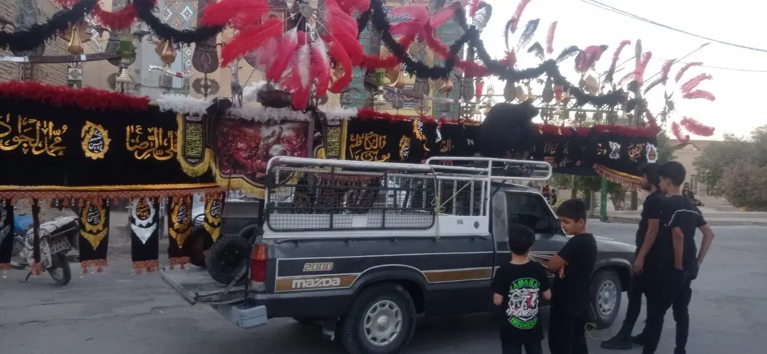 وانت تلفنی وحمل بار با مزدا|خدمات حمل و نقل|میبد, |دیوار