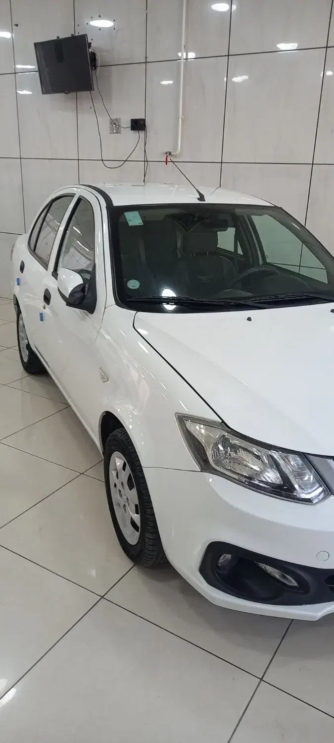 ساینا ۱۴۰۲|خودرو سواری و وانت|خوی, |دیوار