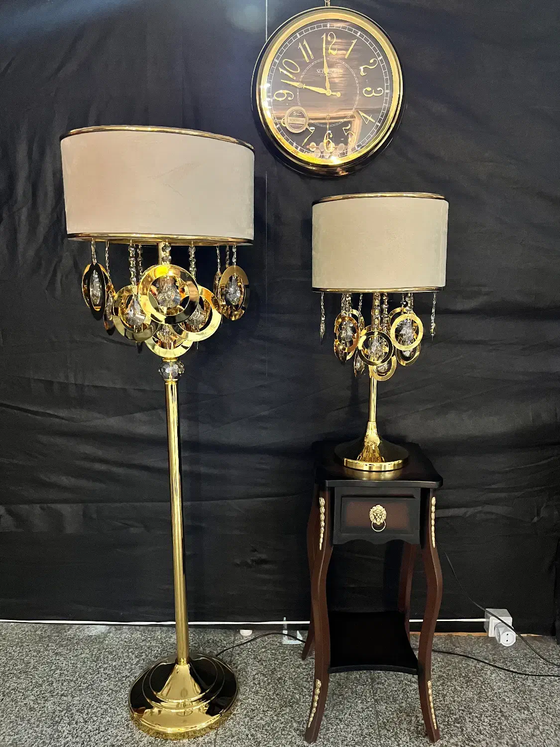 آباژور کنارسالنی حلقه ای|چراغ خواب و آباژور|ارومیه, |دیوار