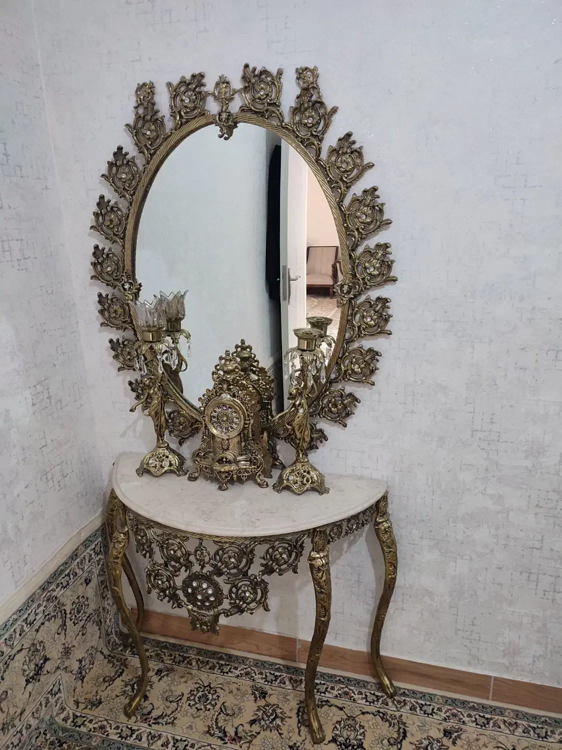 آینه وشمعدان طرح برنز|بوفه، ویترین، کنسول|کرمانشاه, |دیوار