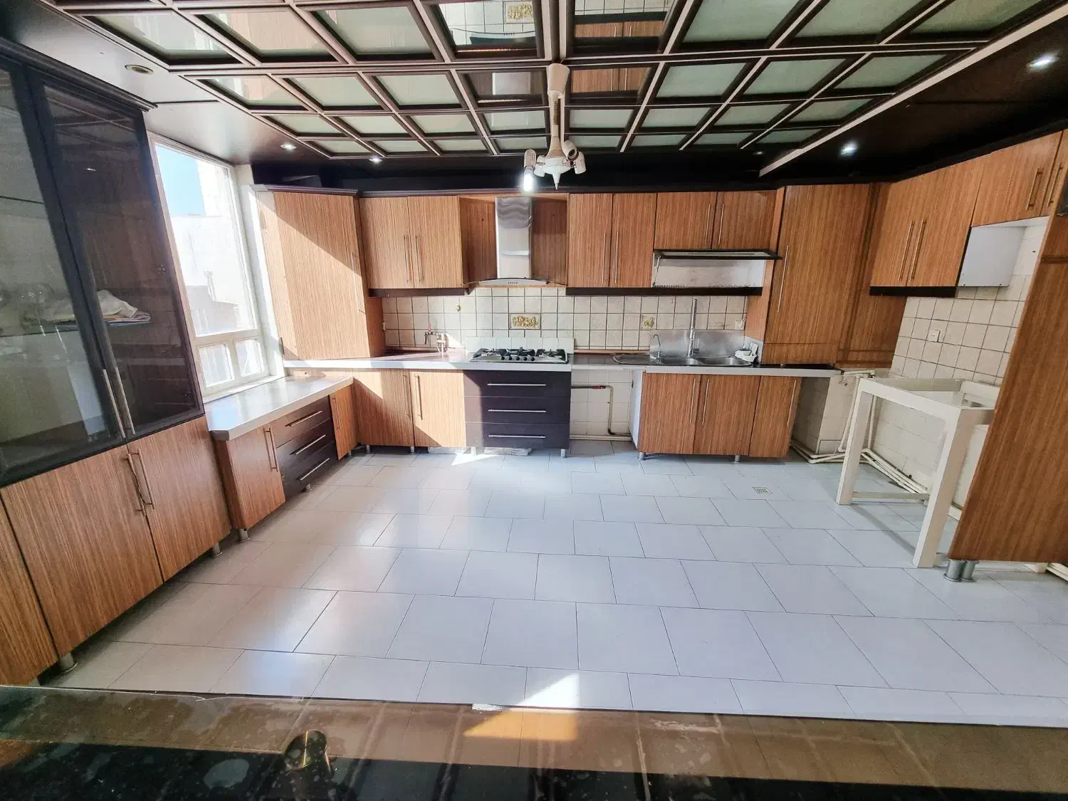 هفت تیر بهارشمالی بهارمستیان ۱۴۰ متر ۳ خواب