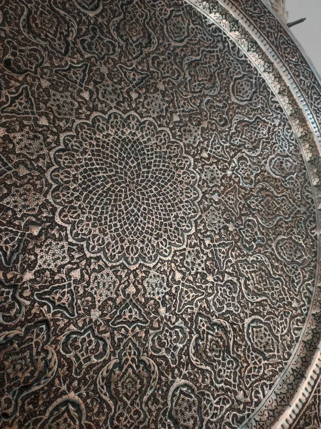 مجموعه آنتیک قلمزنی|کلکسیون اشیاء عتیقه|ساری, |دیوار