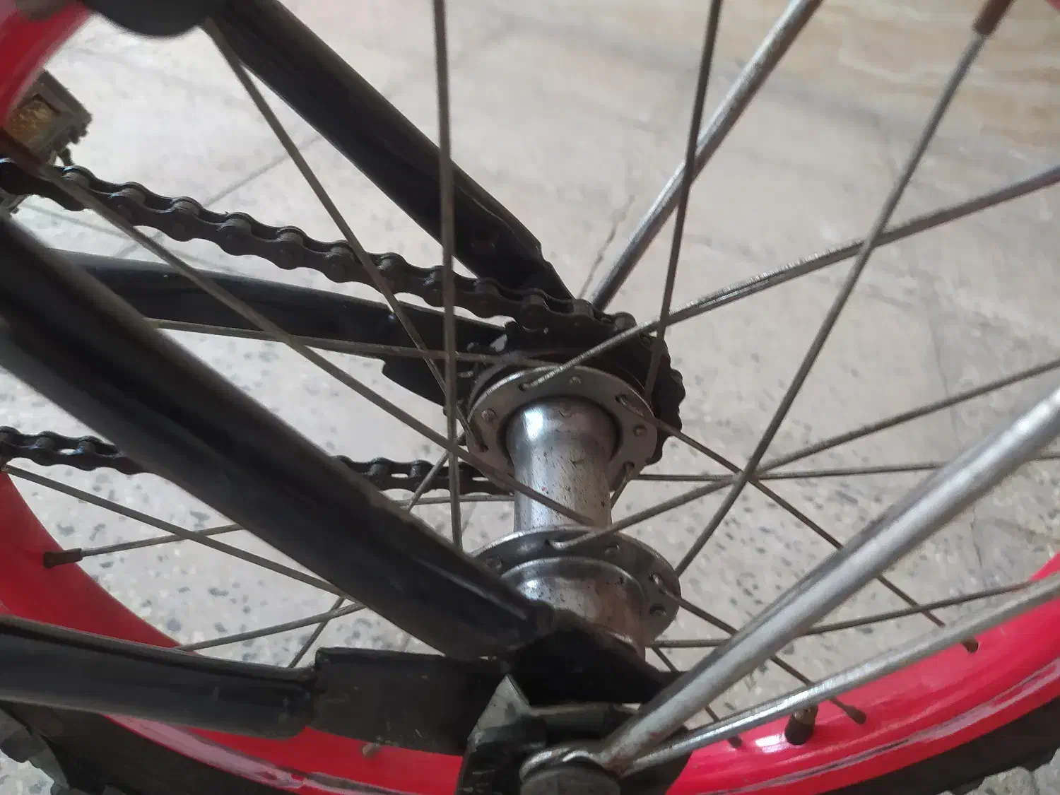 دوچرخه ی جک دار|دوچرخه، اسکیت، اسکوتر|فومن, |دیوار