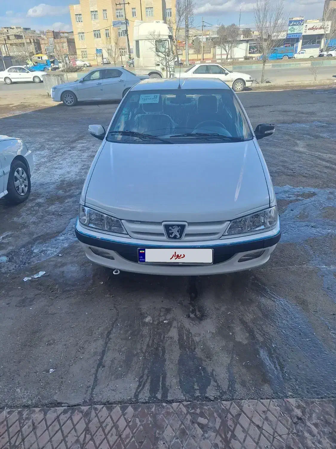 پژو پارس دوگانه کارخانه مدل ۹۸|خودرو سواری و وانت|بستان آباد, |دیوار