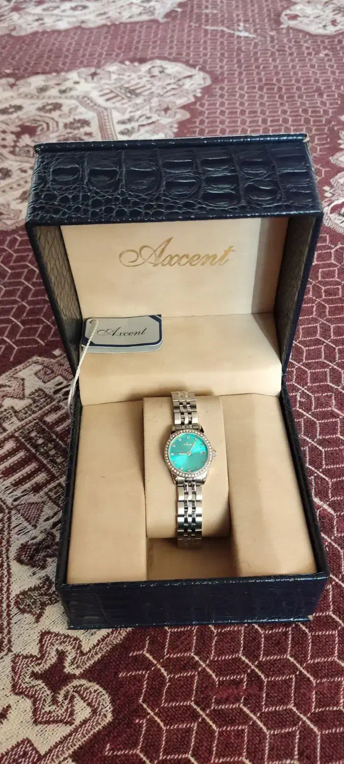 ساعت زنانه مارک اکسنت.|ساعت|سبزوار, جوادیه غربی|دیوار