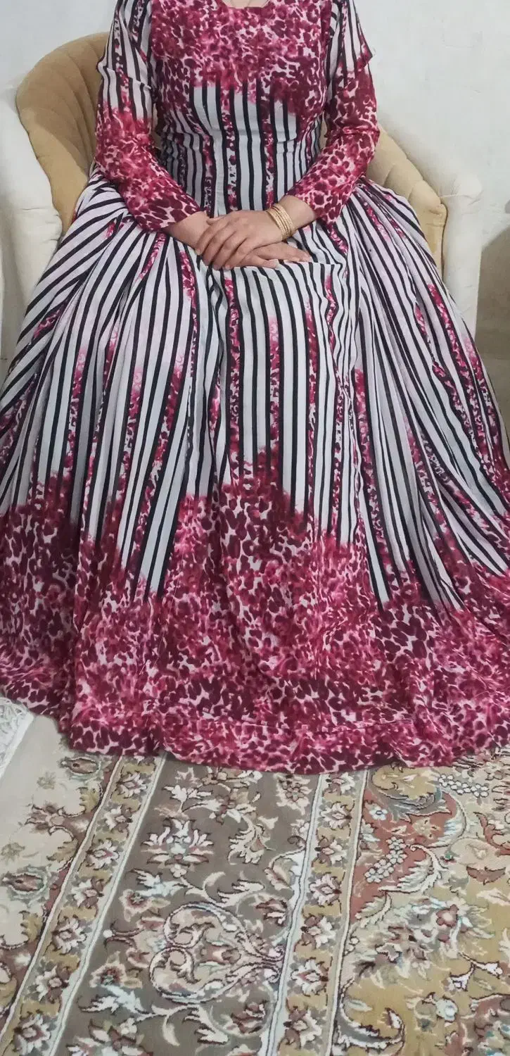 لباس جرج|لباس|یاسوج, |دیوار