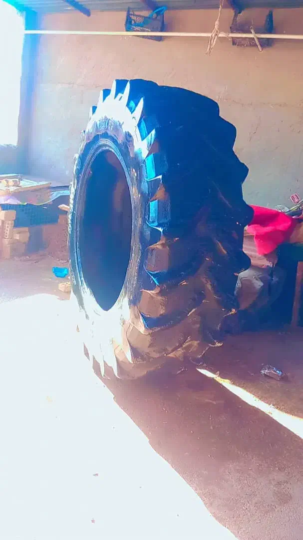 جفت لاستیک با اسکریپر|خودرو سنگین|گلستان (تهران), |دیوار