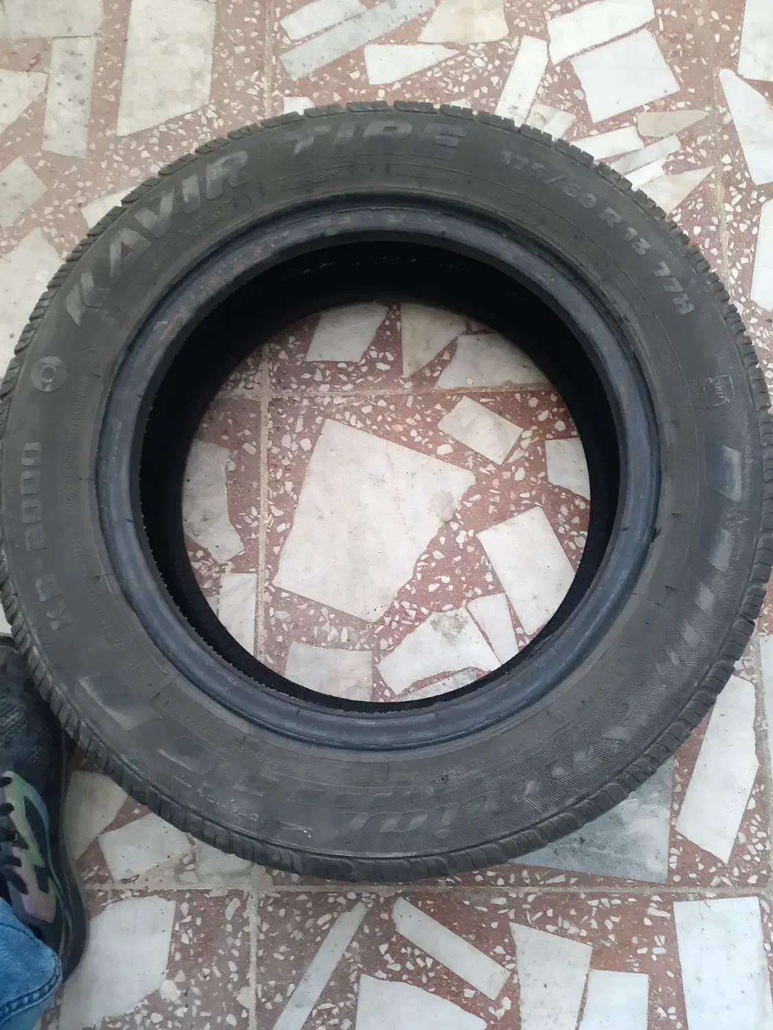 دو حلقه لاستیک|قطعات یدکی و لوازم جانبی|لنگرود, |دیوار