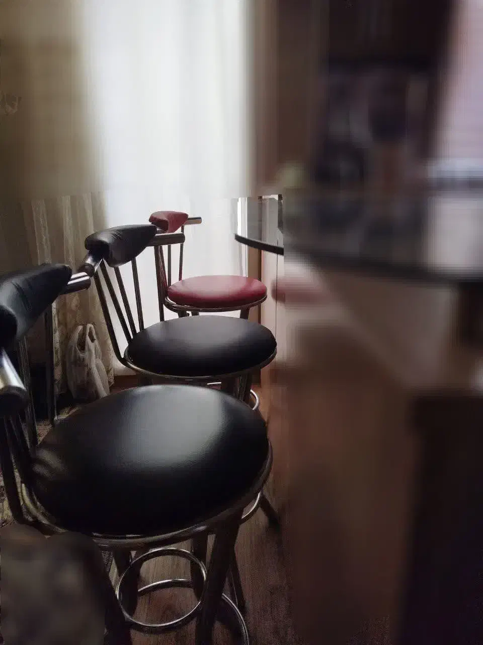 فروش صندلی  مناسب محیط های مختلف|میز و صندلی غذاخوری|قروه, |دیوار