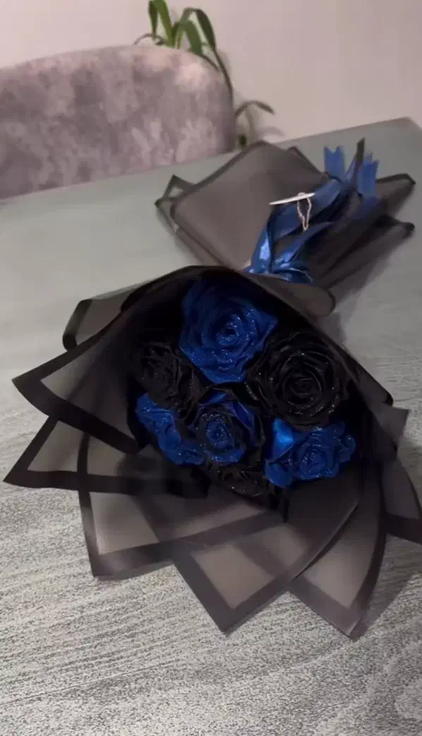 دست گل ماندگار|گل مصنوعی|خرمآباد, |دیوار