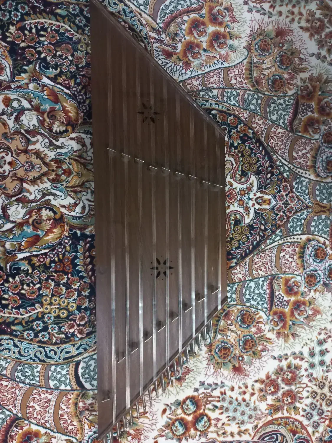 سنتور موسوی|سازهای سنتی|قرچک, میرزائی جنوبی|دیوار