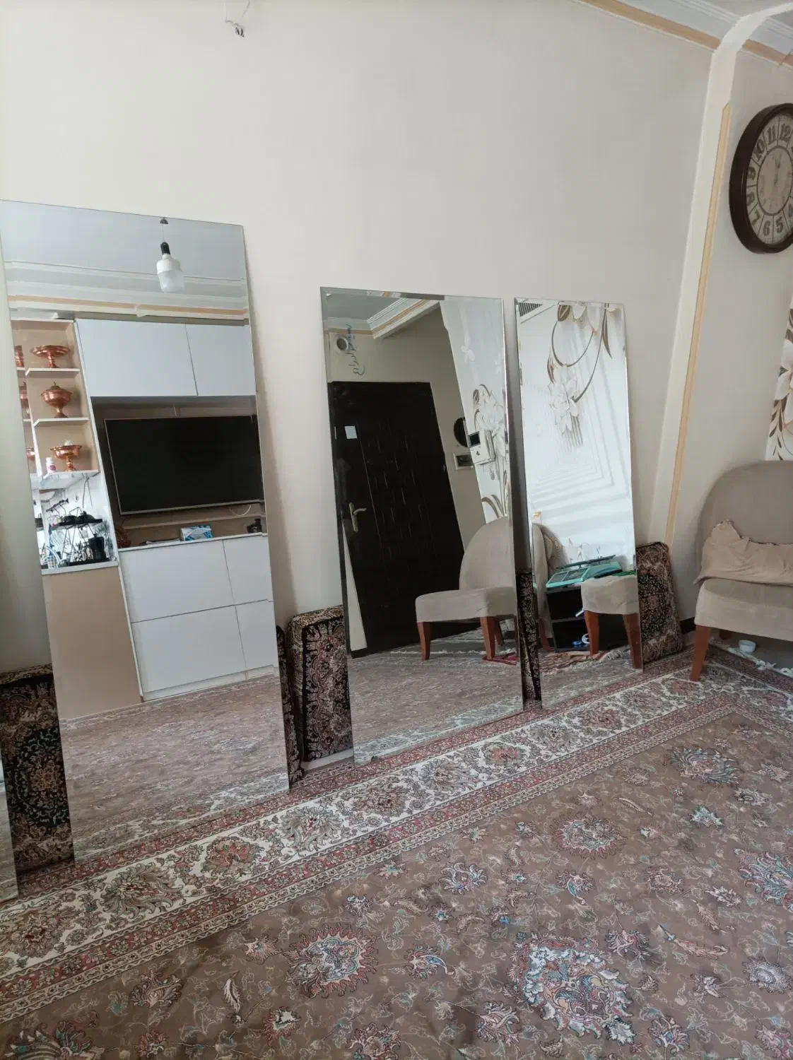 آیینه|آینه|تهران, خزانه|دیوار