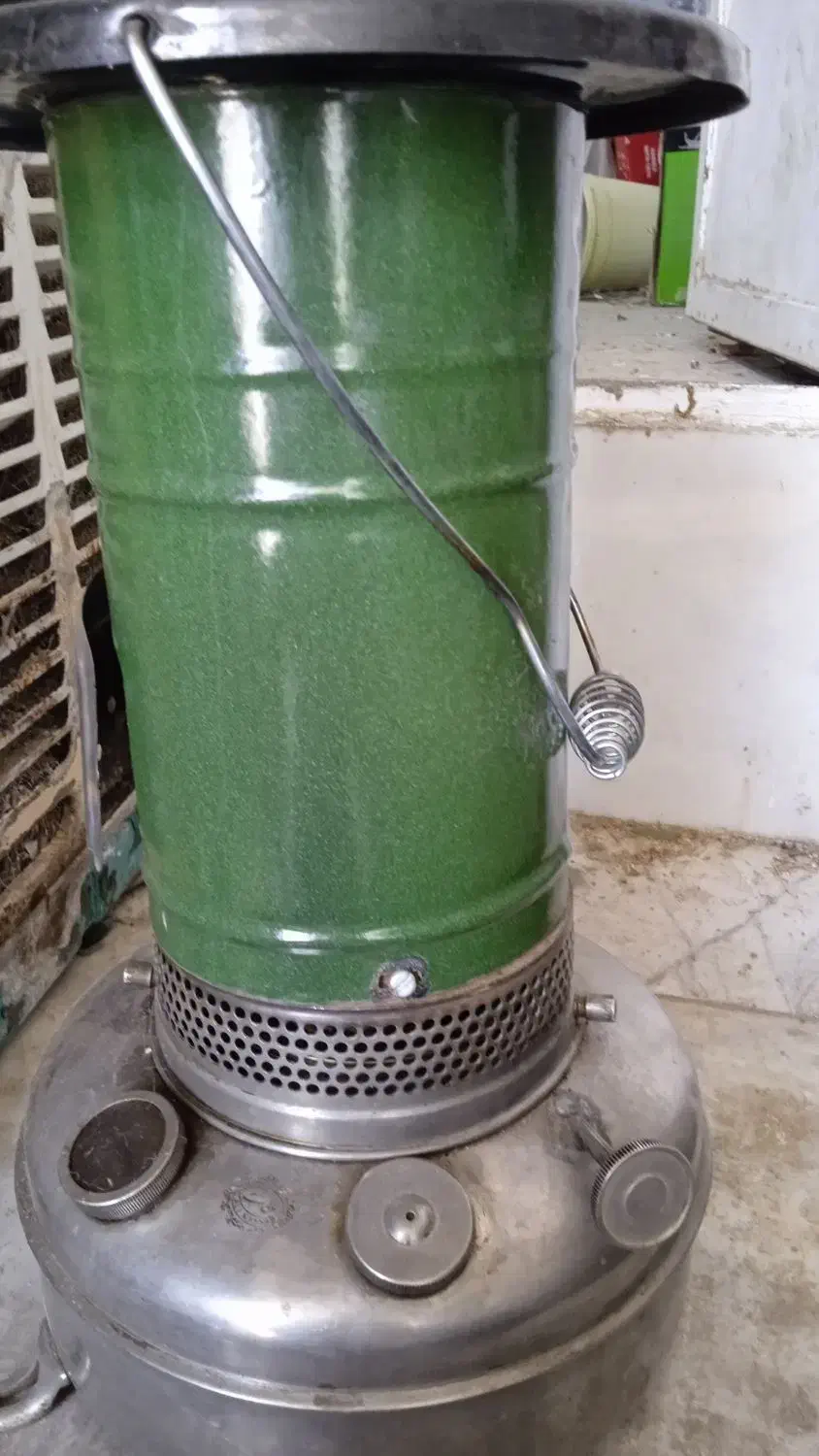 چراغ عالی نسب|بخاری، هیتر، شومینه|سبزوار, امام خمینی (ناوی)|دیوار