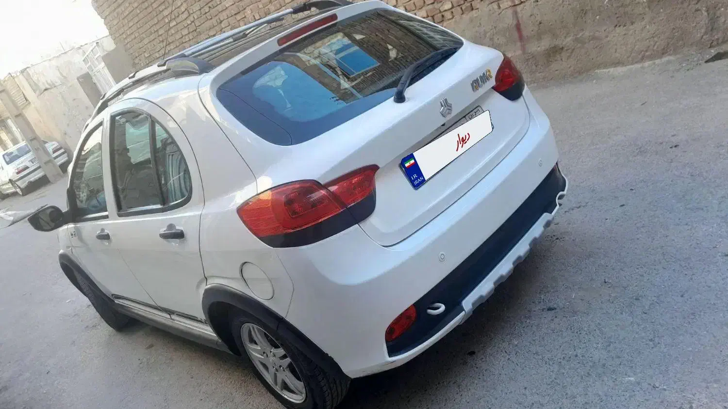 کوئیک  1401R|خودرو سواری و وانت|همدان, |دیوار