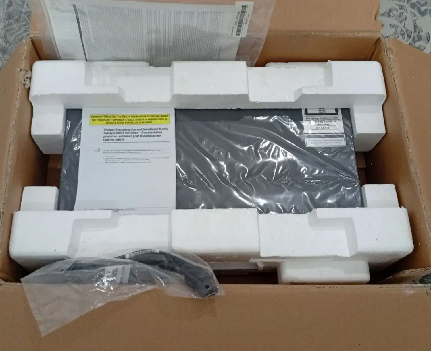 سوئیچ آکبند 48 پورت گیگ سیسکو|مودم و تجهیزات شبکه|تهران, امام زاده حسن|دیوار