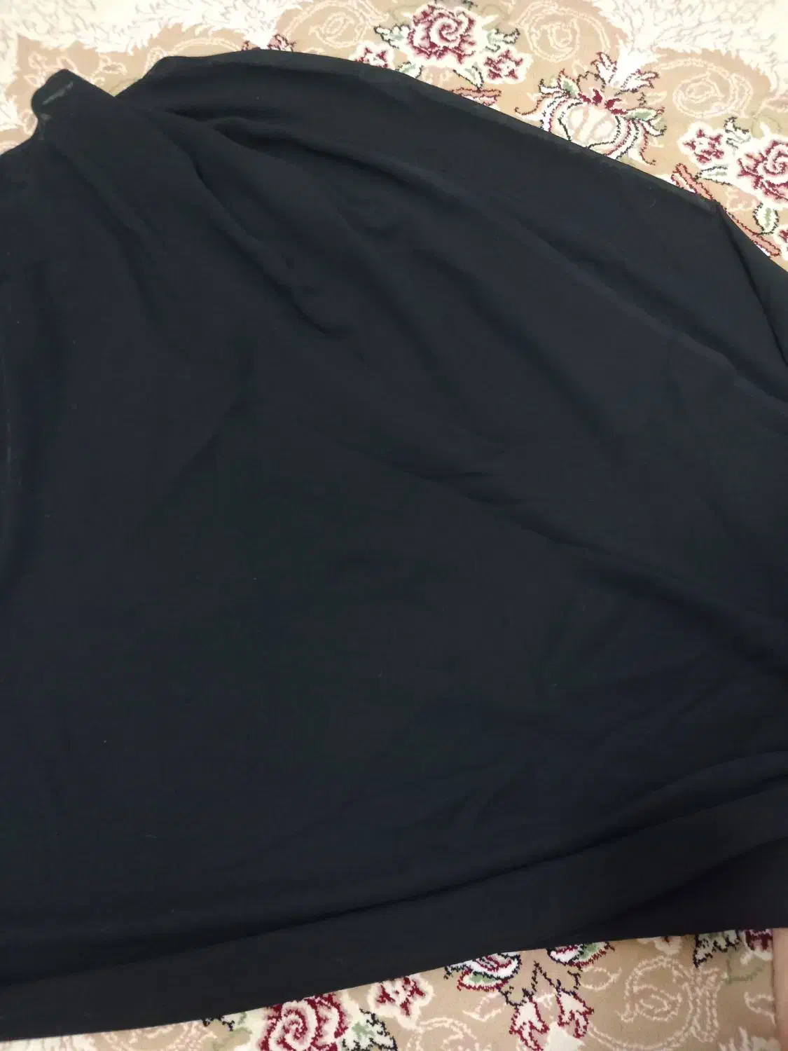 چادر مشکی|لباس|کرمانشاه, |دیوار