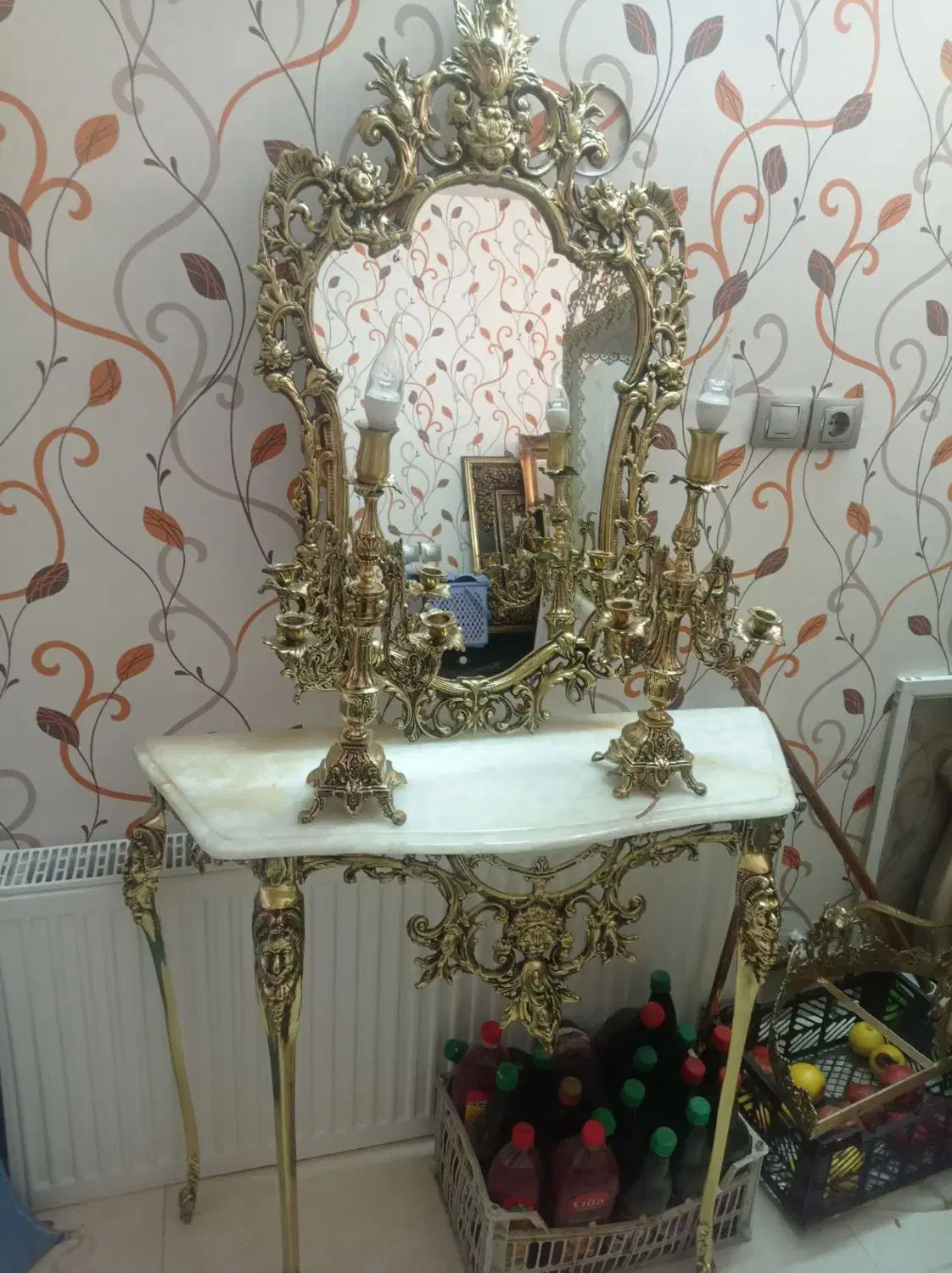 آینه و شمعدان|آینه|زنجان, |دیوار