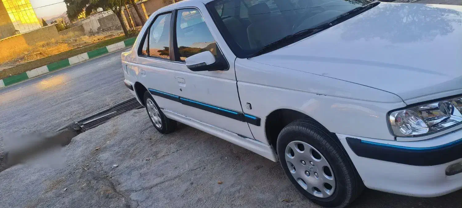 پژو پارس مدل ۸۳ خشک|خودرو سواری و وانت|شیراز, درکی|دیوار