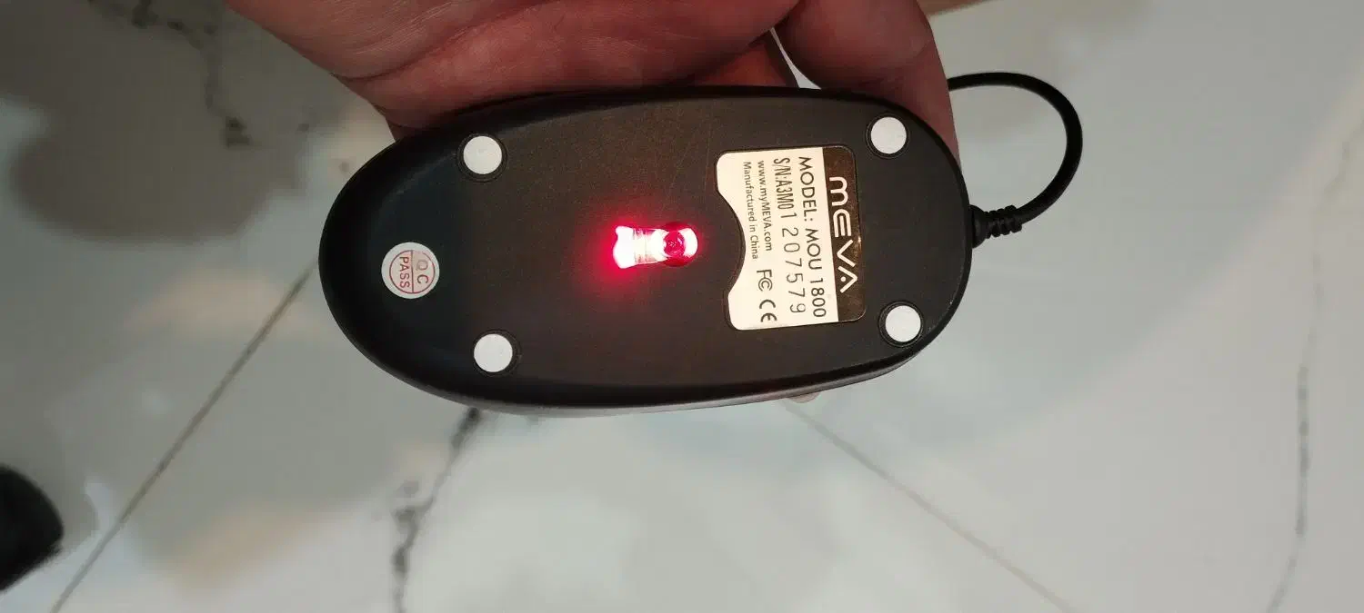 موس بزرگ کامپیوتر و هدست پخش موزیک|قطعات و لوازم جانبی رایانه|بابلسر, |دیوار