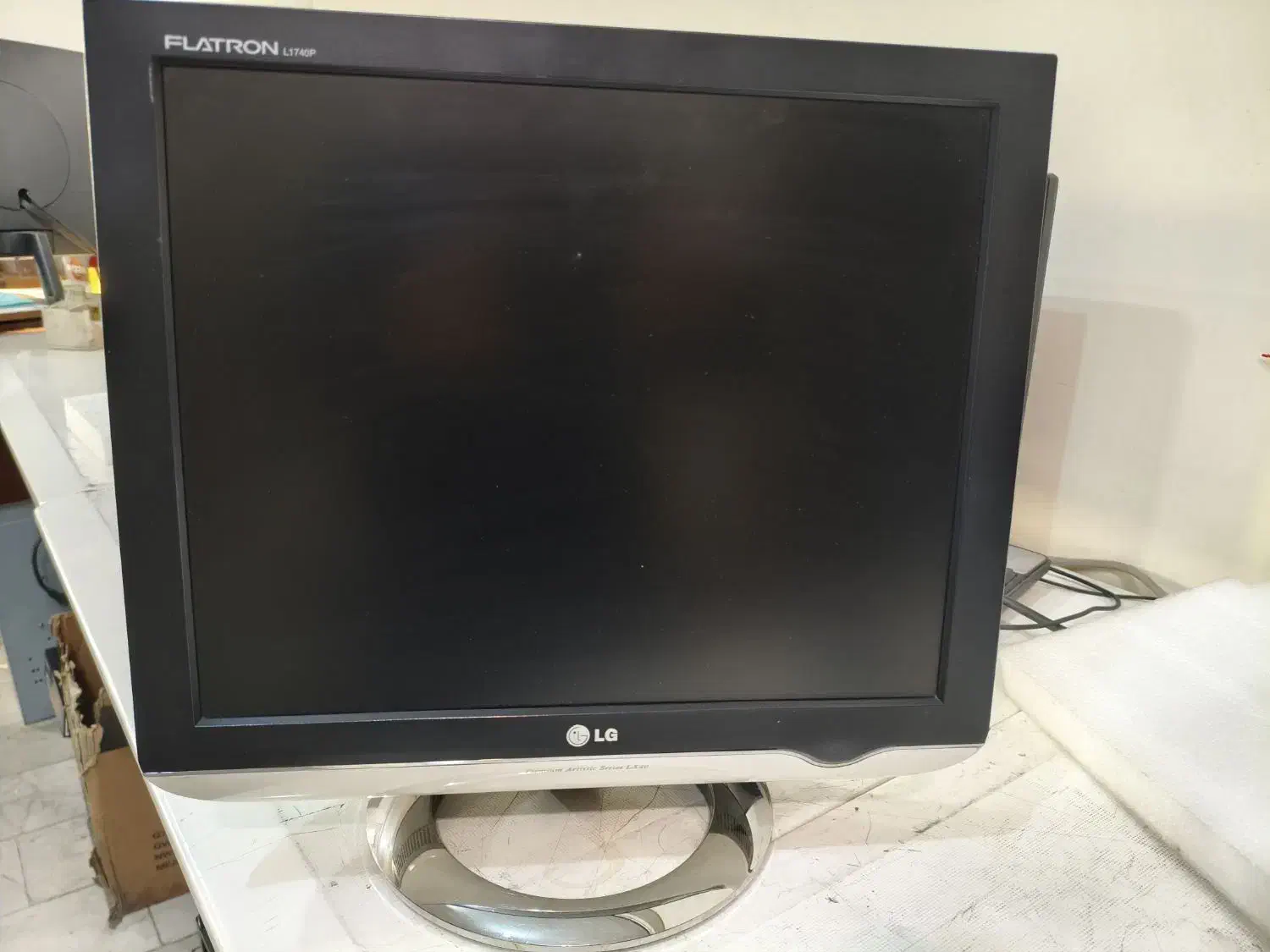 مانیتور ۱۷ اینچ lcd|قطعات و لوازم جانبی رایانه|تبریز, |دیوار