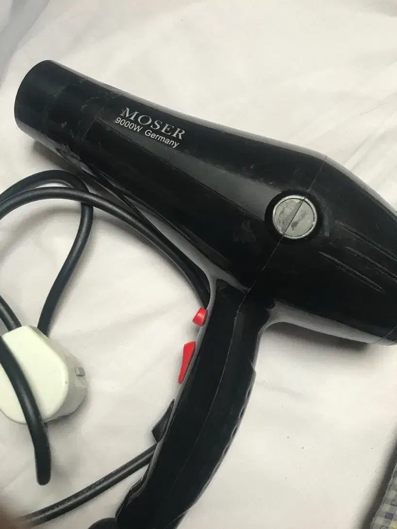 سشوار آلمانی|آرایشی، بهداشتی، درمانی|میناب, |دیوار