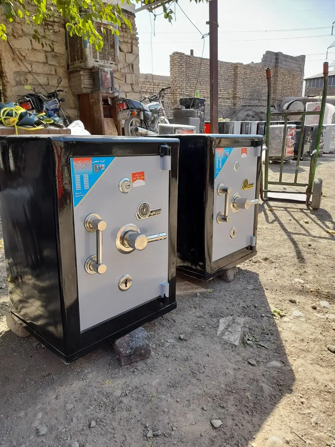 چهاردانگه گلدسته گلشهر گاوصندوق کد۸۸۸|ابزارآلات|چهاردانگه (تهران), |دیوار