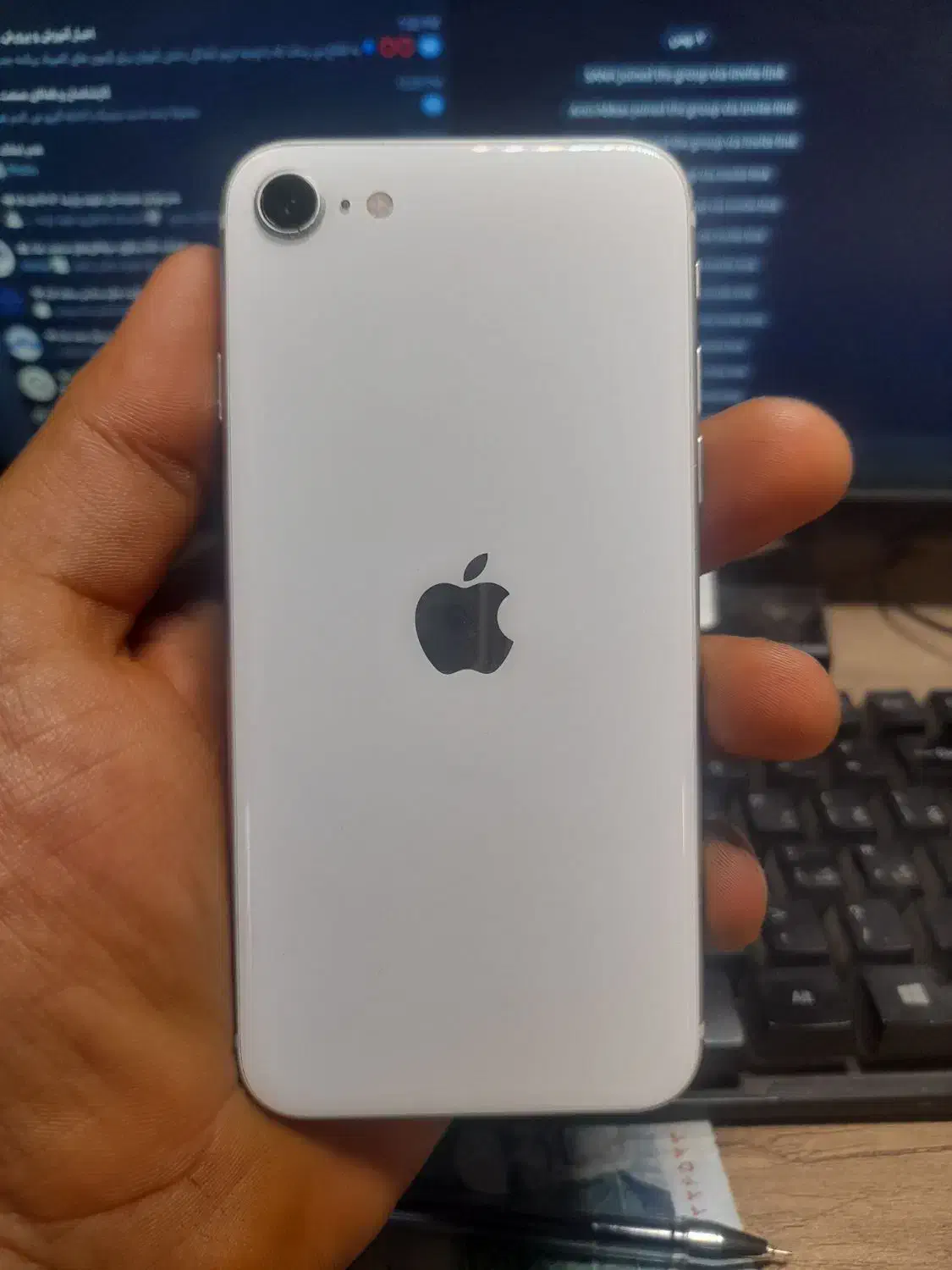 آیفون se 2020|موبایل|نجفآباد, قدس|دیوار