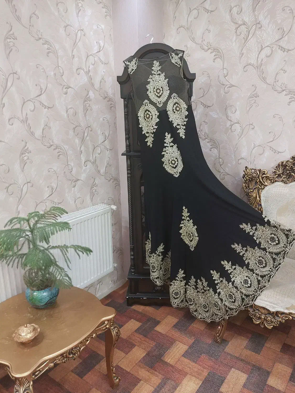 فروش لباس مجلسی به قیمت خیلی خیلی مناسب|لباس|اردبیل, |دیوار